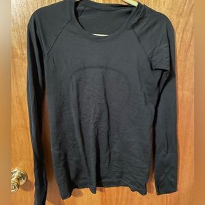 Lululemon swiftly tech long sleeve